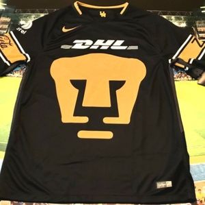 Nike Pumas UNAM Soccer Jersey Size Large